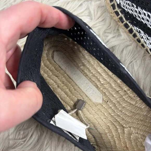 Off-White Men's 12.5 Black White Striped Open Knit Espadrille Resort Beachy Boho - Picture 3 of 9